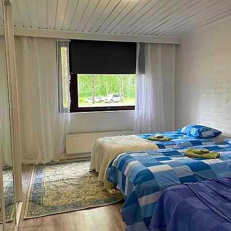 Voionmajoitus Otel *